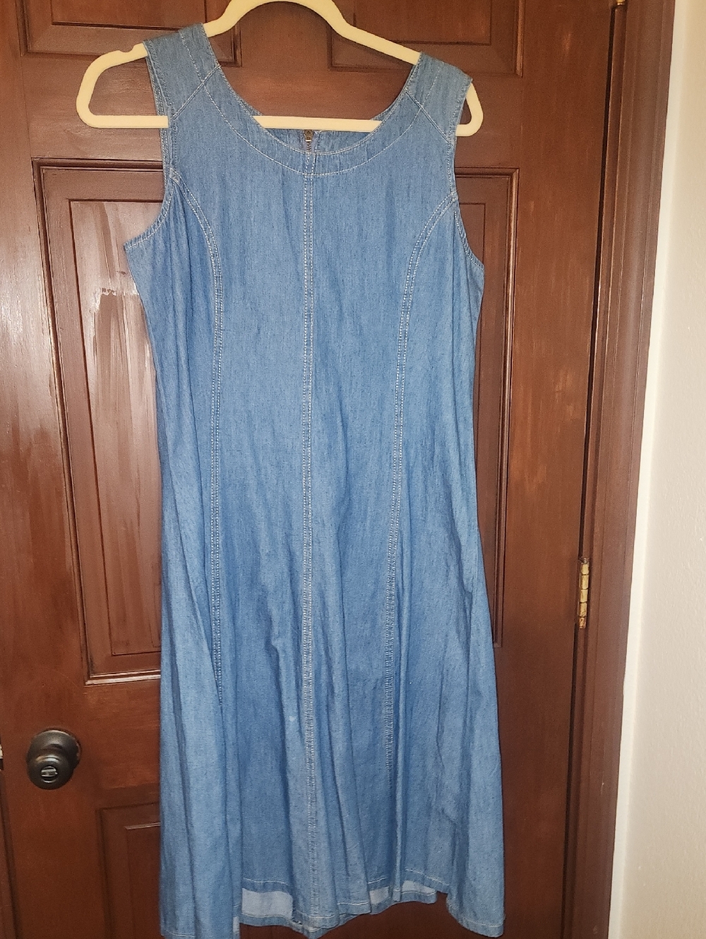 SHADES OD DENIM Sleeveless Light Blue Denim Midi Dress